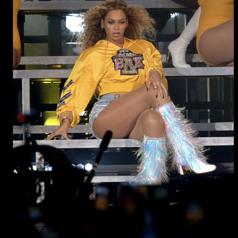 Beyonce wearing nude fishnets when she performed at coachella.